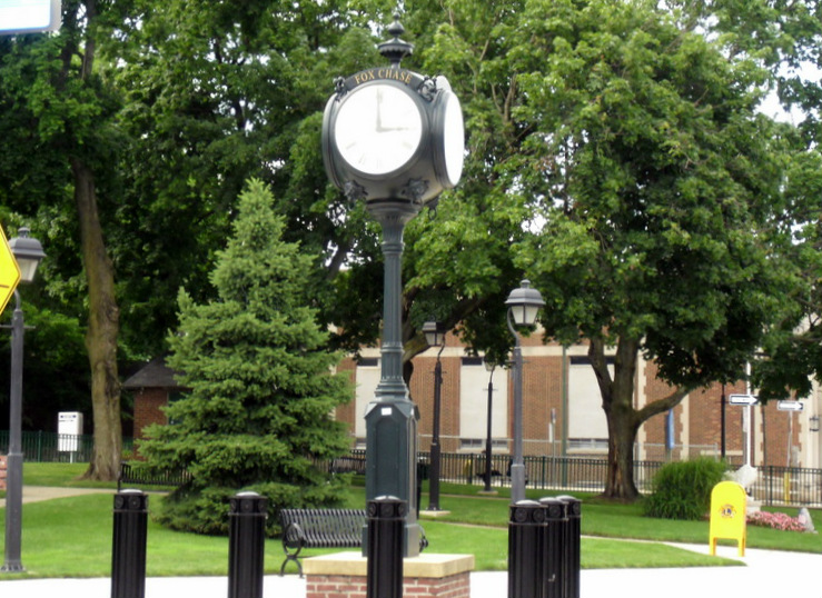 Fox Chase Lions Club Street Clock