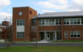 Quaker Ridge School